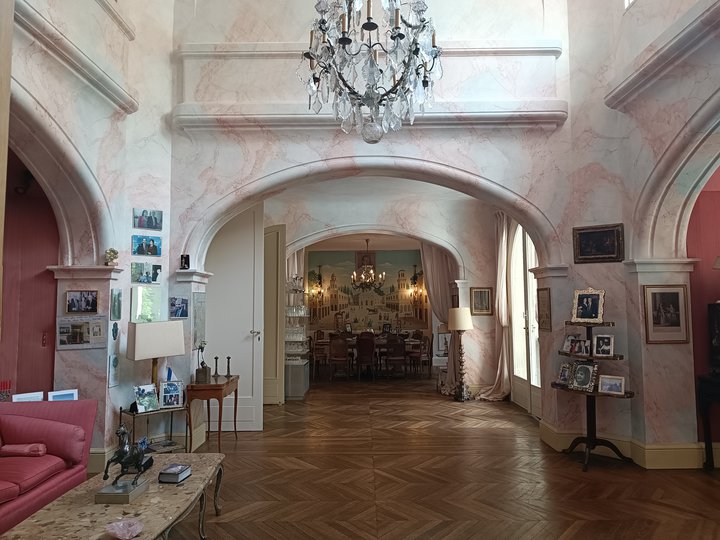 L'hôtel Particulier de la Dame de Fer  Paris 75007