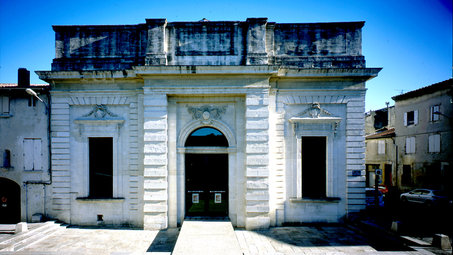 FACADE DU GRENIER A SEL.jpg