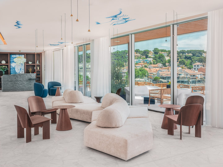 Le Blue Hotel  CARRY-LE-ROUET
