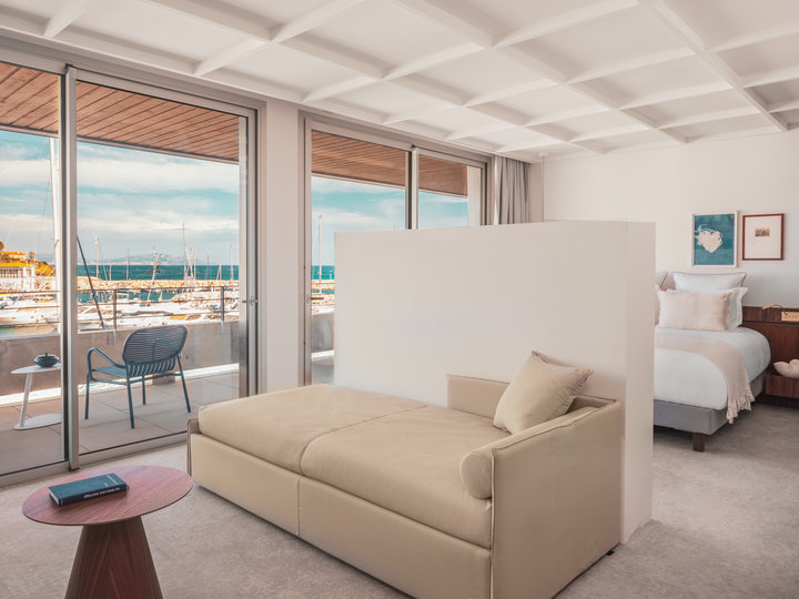 Le Blue Hotel  CARRY-LE-ROUET