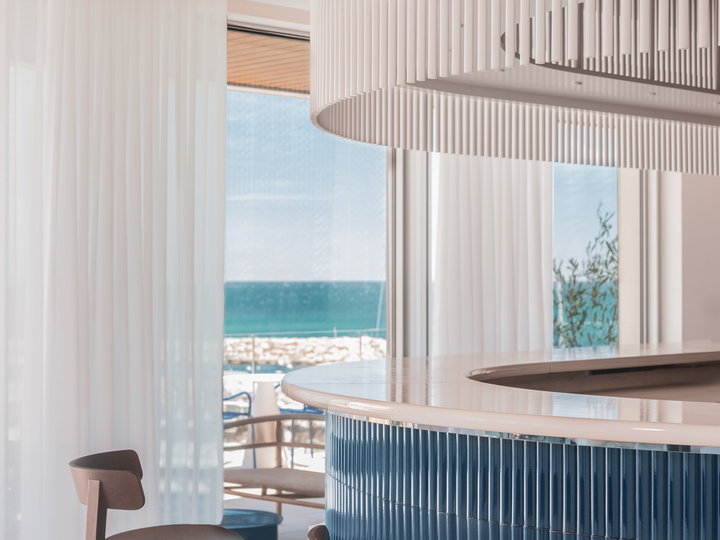 Le Blue Hotel  CARRY-LE-ROUET
