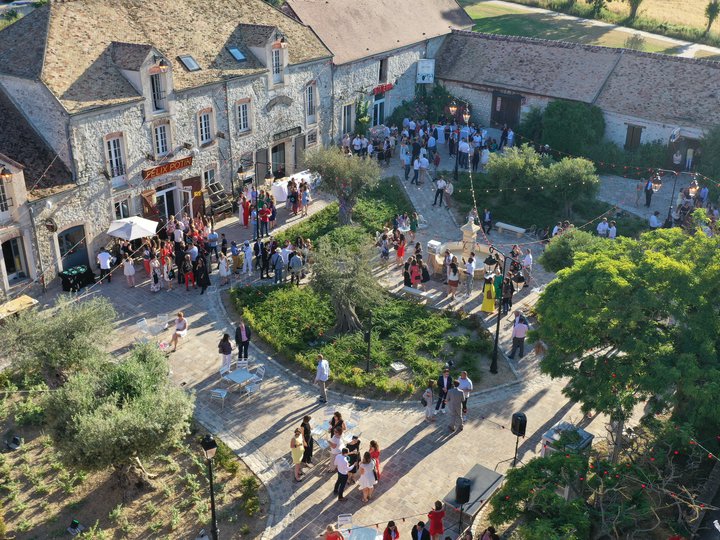 Le Concept Village  ROSNY SUR SEINE