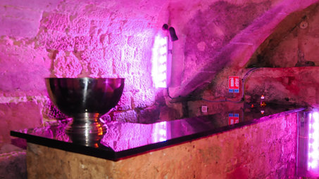 bar.jpg