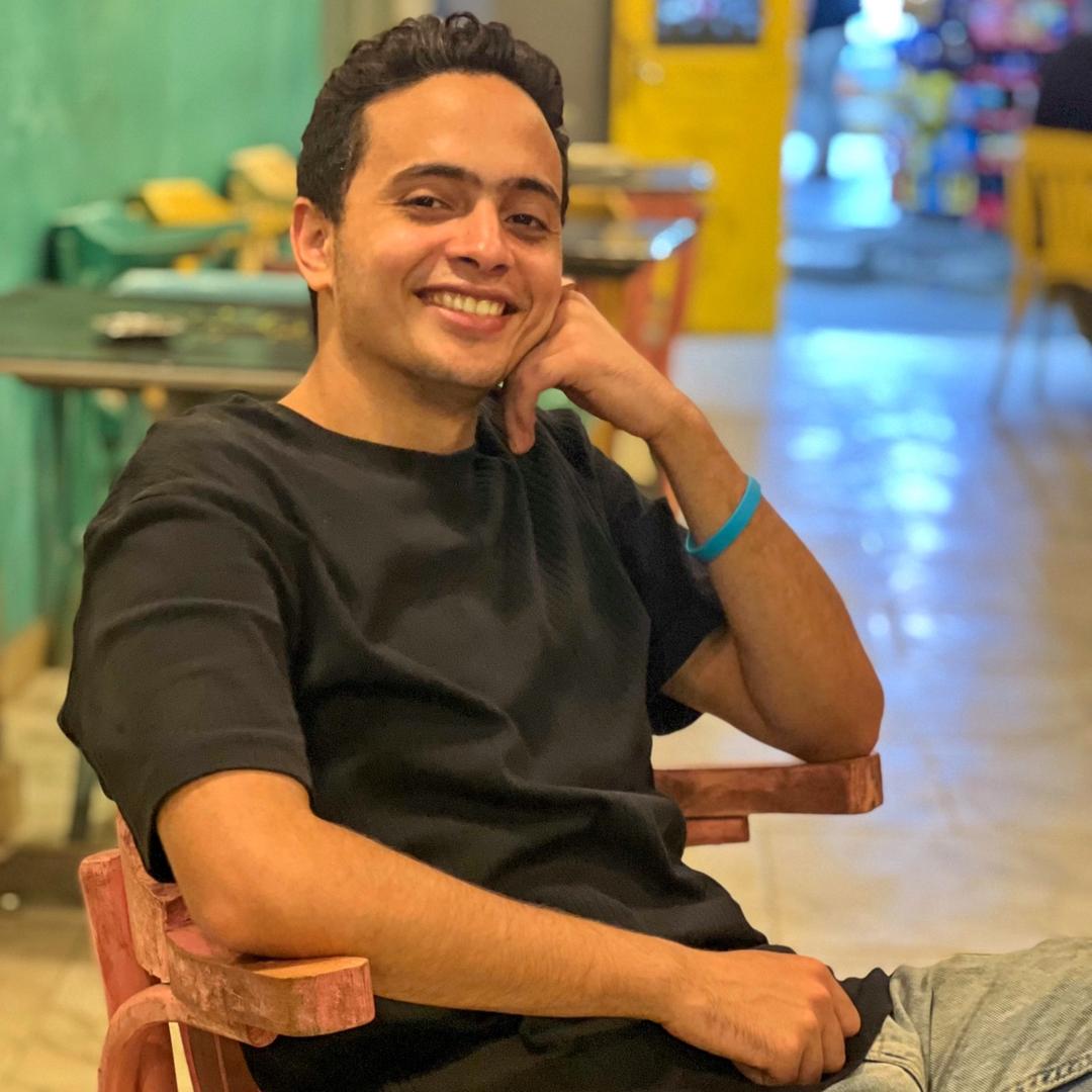 Mo’men agamy - مؤمن عجمي