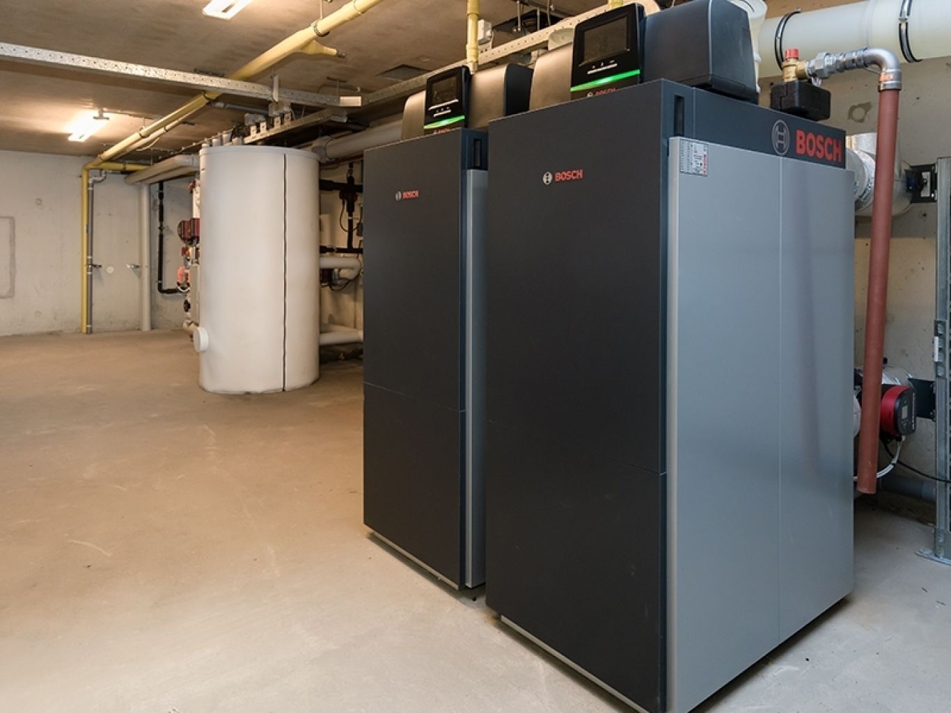 Vv E Tilburg Condens 7000 F cascade 800x600
