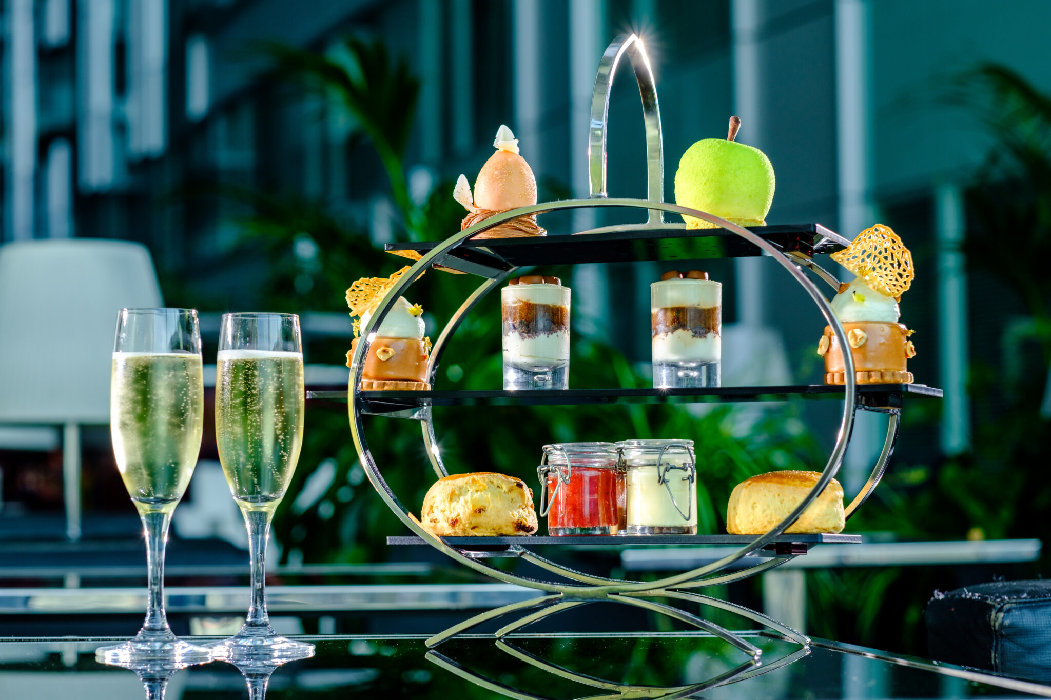 Afternoon Tea at Park Plaza Westminster Bridge ON IN LONDON