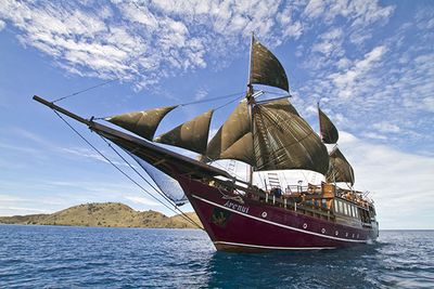 Arenui Liveaboard 