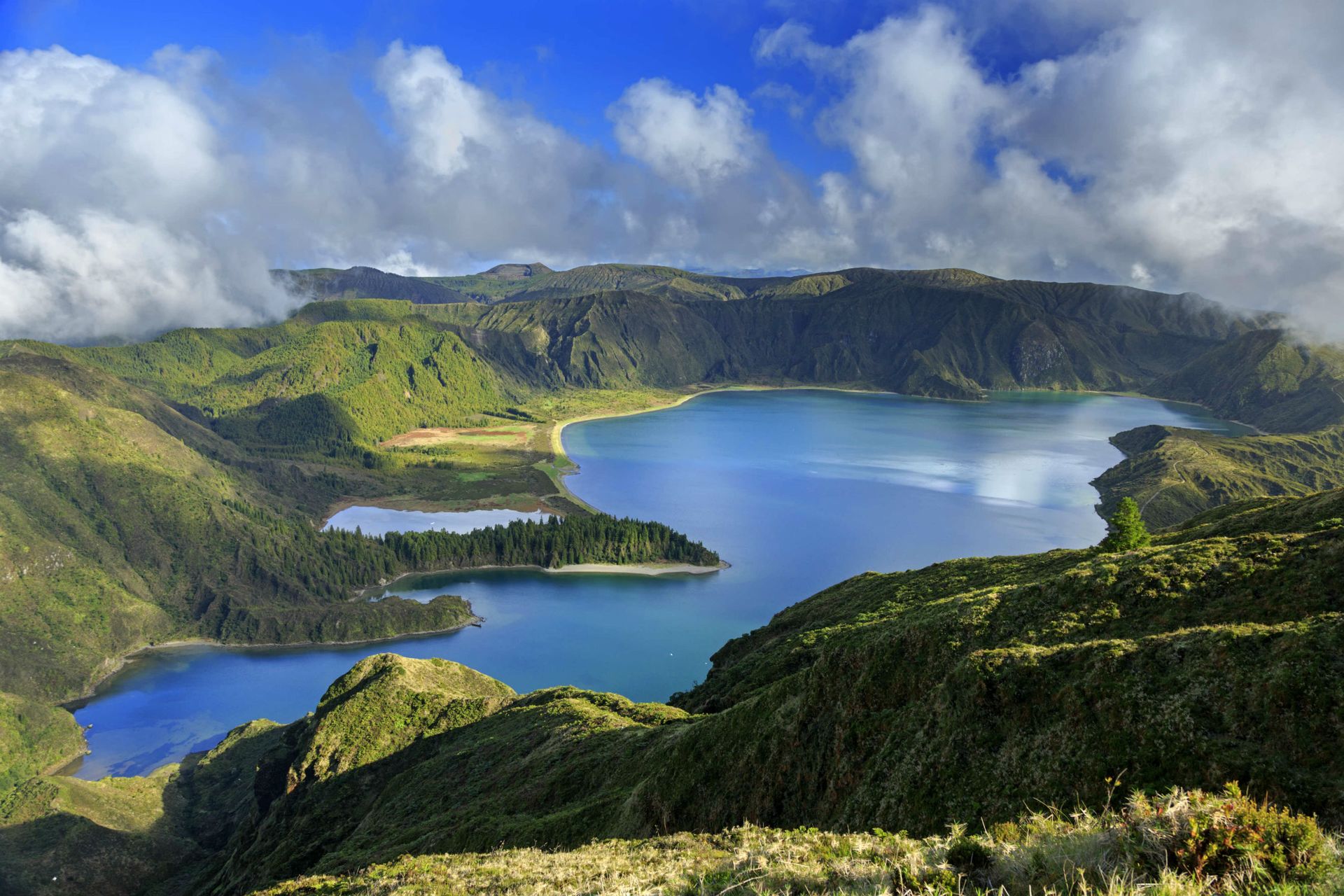 Azores - a corner of eternal sun and bright greenery in the Atlantic 71 Azores - a corner of eternal sun and bright greenery in the Atlantic 58