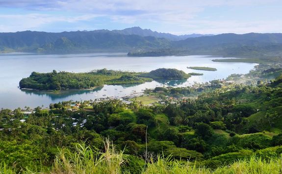 savusavu marina nawi islet 