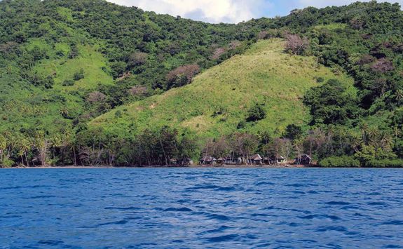fiji village beach