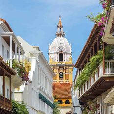 cartagena colourful streets