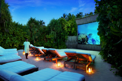 outdoor cinema at the Six Senses Laamu
