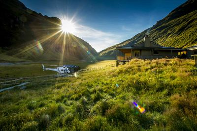 Alpine-lodge-new-zealand
