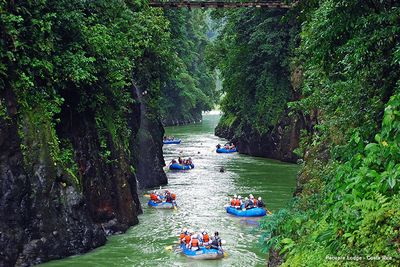 White water rafting at Pacuare Jungle Lodge