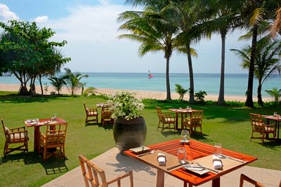 beach restaurant