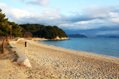 naoshima beach
