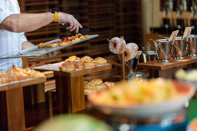breakfast buffet