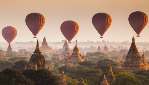 Balloons over Bagan temples