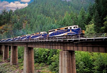 Rocky Mountaineer, Canadian Rockies