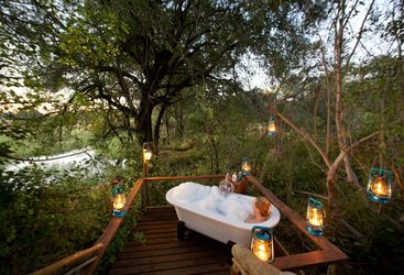 Free Standing Bath at Pom Pom Camp