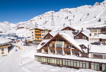 Arlberg Hospiz in the snow, Austria