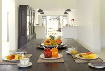 Breakfast at Ivory House, Sri Lanka