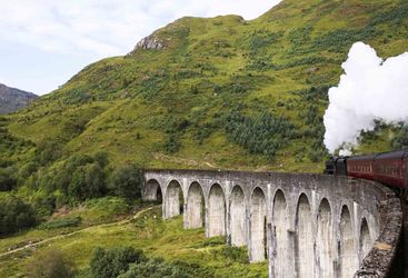 A picture of the Jacobite Steam Train