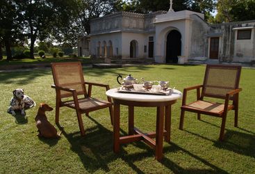 Garden at Shapura Bagh, luxury hotel in India
