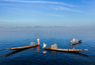 Blue Lake Inle