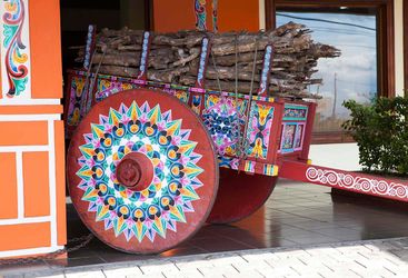 Colourful cart in the Central Valley