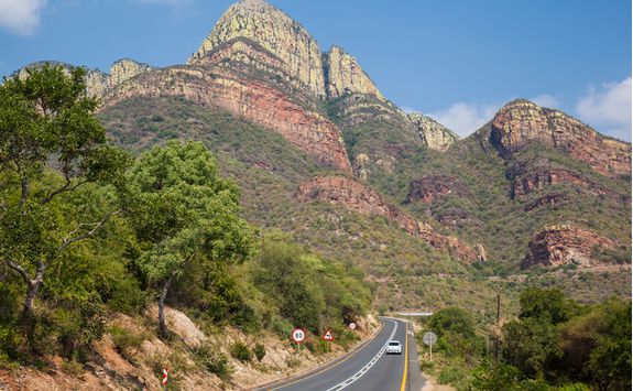Driving through the Drakensberg Mountains