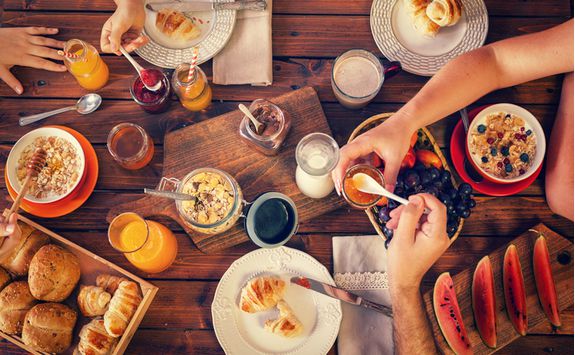 Breakfast table