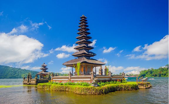 Para Ulun Danua Bratam, Bali