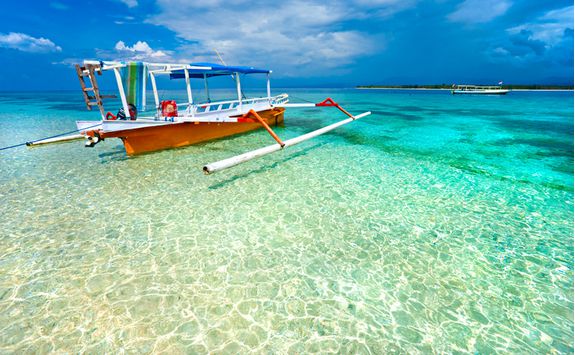 Lombok boat