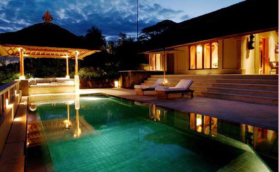 amankila pool suite
