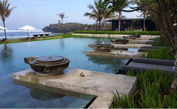 main swimming pool at soori bali