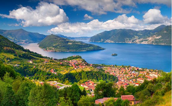 lake iseo
