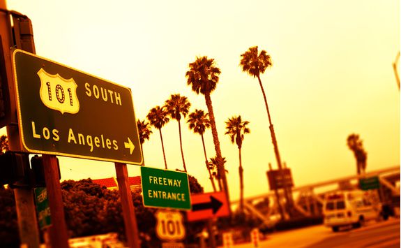 los angeles road sign