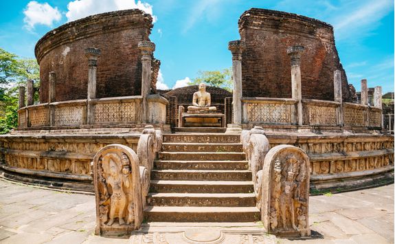 Polonnaruwa ruins