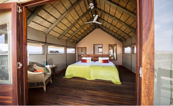 kulala desert lodge