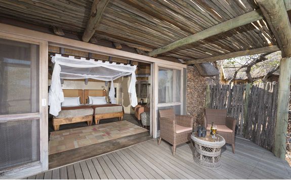 ongava desert lodge room