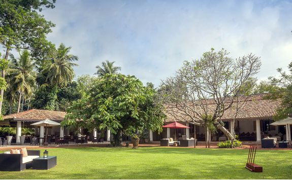 the wallawwa main hotel