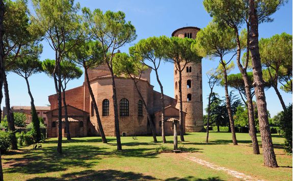 Ravenna-Basilica-San-Vitale