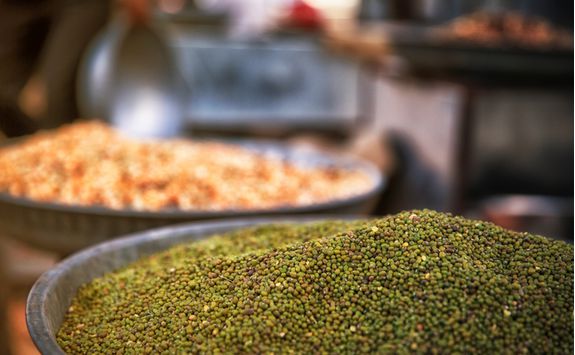 food market spices