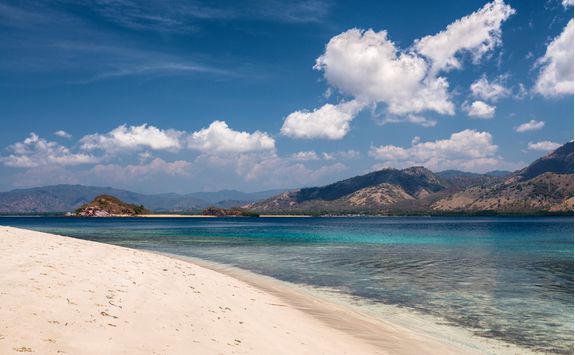 A sandy beach in Komodo