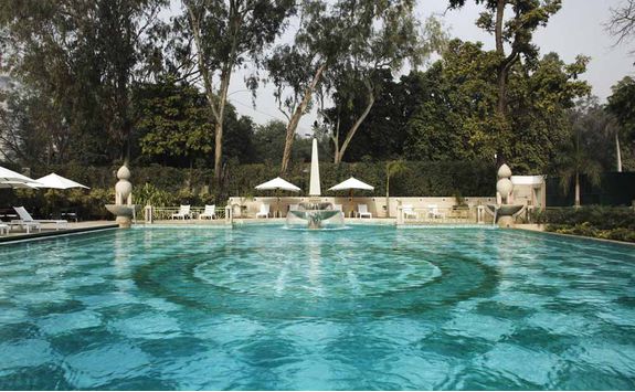 Swimming pool, Imperial Hotel