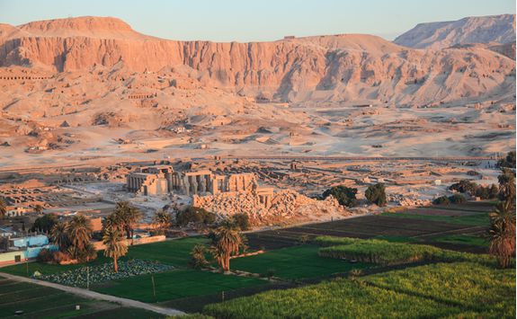valley_of_the_kings_aerial
