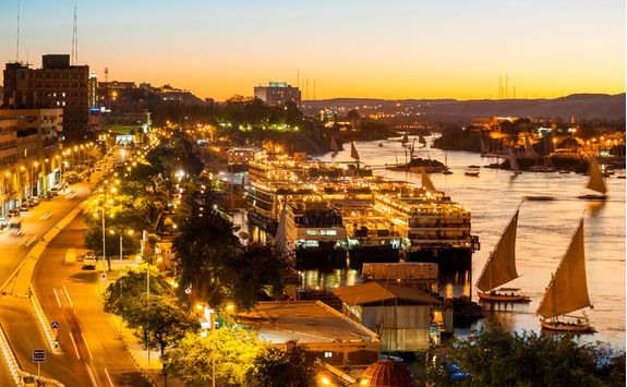 aswan_by_night
