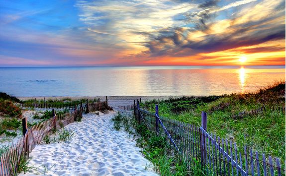 iStock_468491788_Day_12_Cape_Cod_Pathway