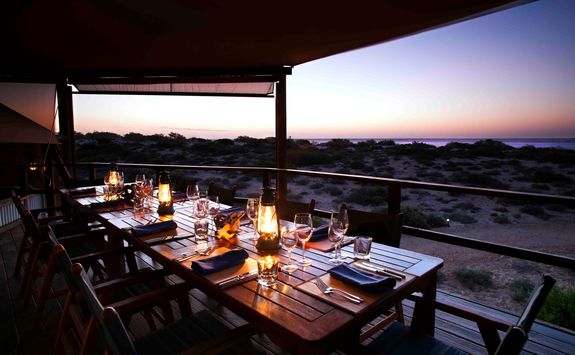 Dining in Sal Salis